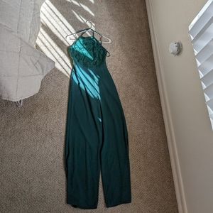 Lulu's size small emerald green romper